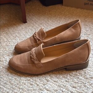 INDIGO RD. Haven Braided Tan Loafers Size 9.5